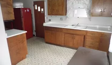 2 of 7 503 SE M St House for rent in Grants Pass, OR