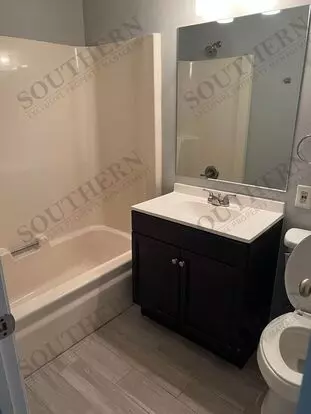 Mt Victor Estates Apartment for rent in Bowling Green, KY