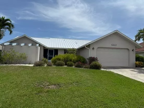 Sailboat Waterfront Home In Pgi - 4 Bedrooms With Pool Apartment for rent in Punta Gorda, FL Sailboat Waterfront Home In Pgi - 4 Bedrooms With Pool Apartment for rent in Punta Gorda, FL
