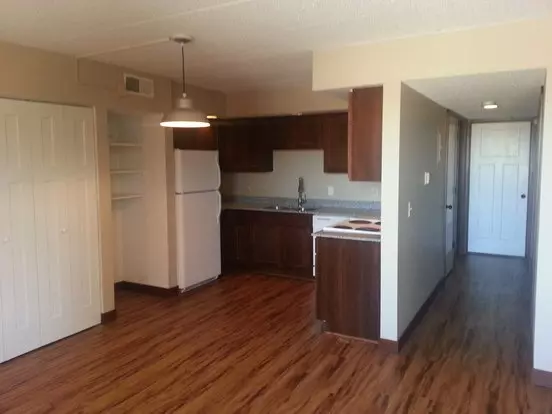 1609 10th St #4 SE Apartment for rent in Rochester, MN