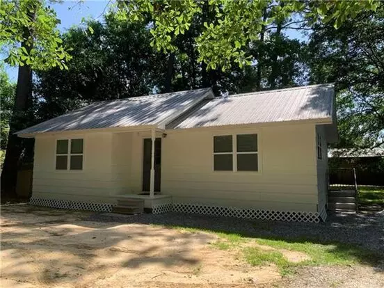 1904 Grace Dr Apartment for rent in Slidell, LA