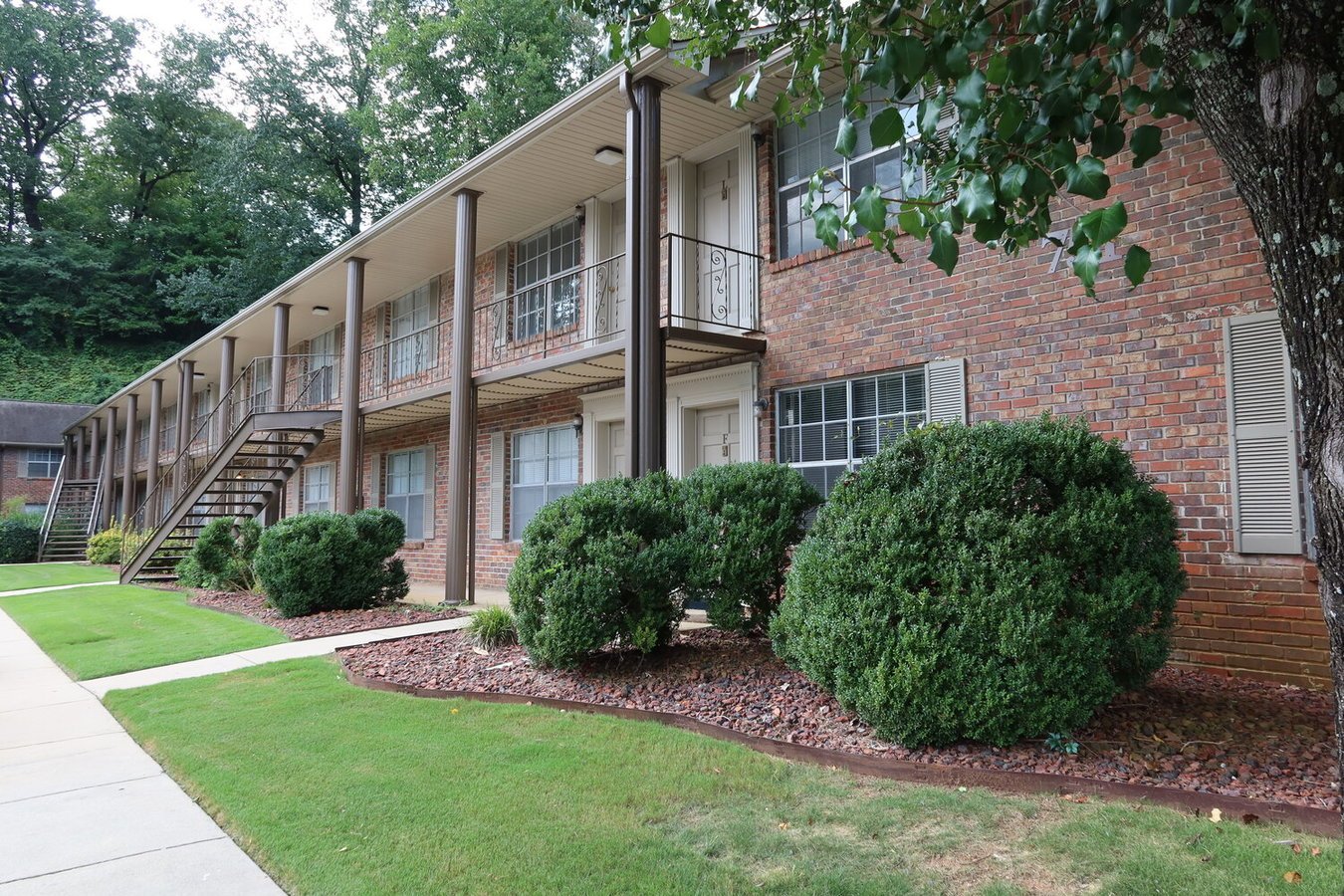 Stonehenge at Crestline Apartments Birmingham, AL Rentable