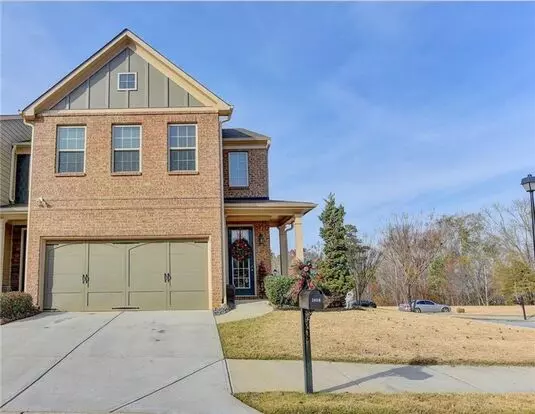Gorgeous End Unit Townhome! Apartment for rent in Buford, GA