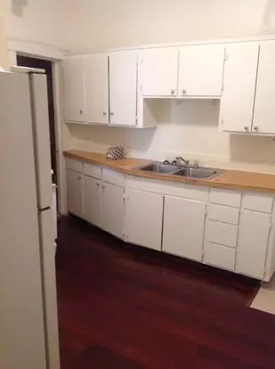 3 Bedroom 1 Bath Apartment On The Westside Of Saint Paul Apartment for rent in St Paul, MN