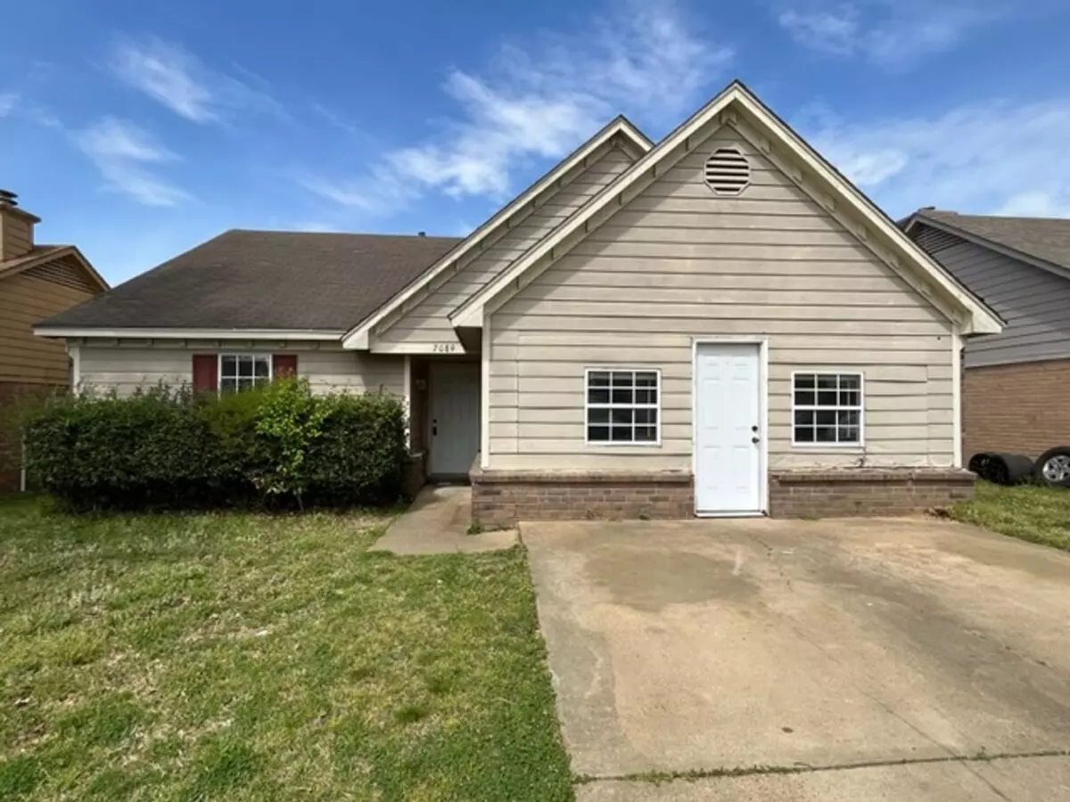 Renovated 4 Bedroom 2 Bath Home For Rent!!! House for rent in Horn Lake, MS