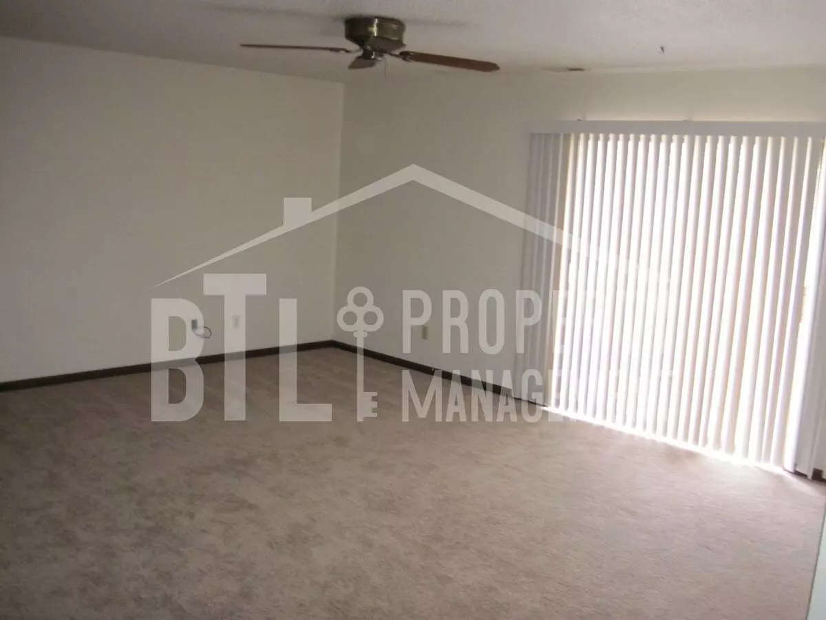 C-2/2 122 Brentwood Street Apartment for rent in Forsyth, MO