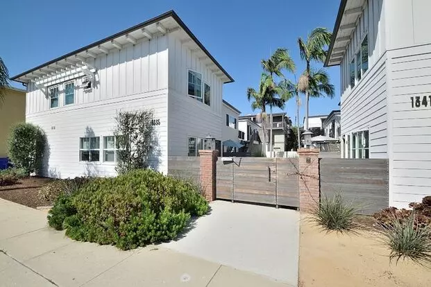 J1335 Apartment for rent in Manhattan Beach, CA J1335 Apartment for rent in Manhattan Beach, CA