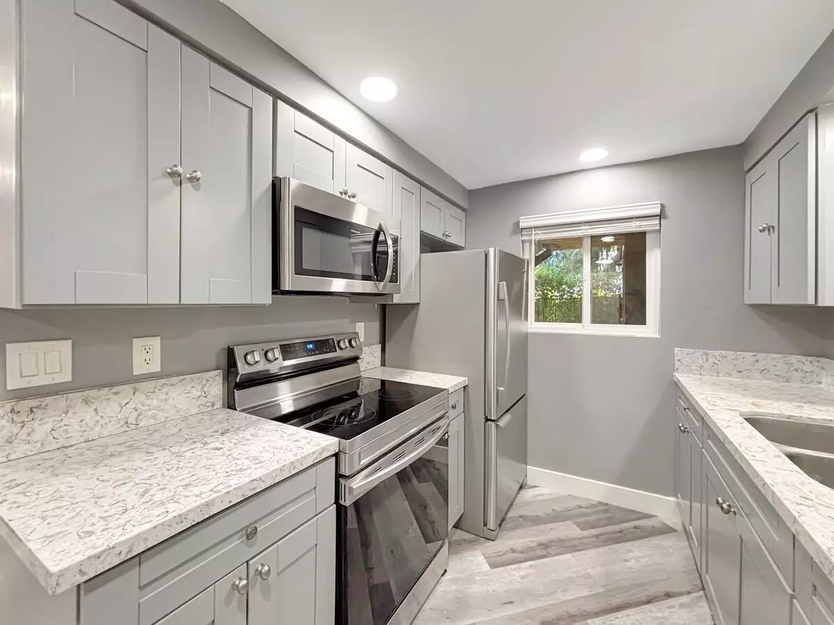 Charming 1bd/1ba Condo In Lakeside W/ Reserved Parking & Laundry On-site! Apartment for rent in Lakeside, CA
