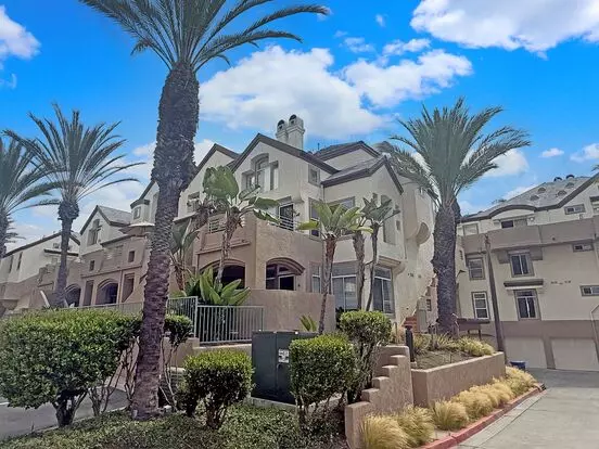 Beautiful 2B In The Elysian Complex! Washer/dryer & Garage! Apartment for rent in San Diego, CA Beautiful 2B In The Elysian Complex! Washer/dryer & Garage! Apartment for rent in San Diego, CA