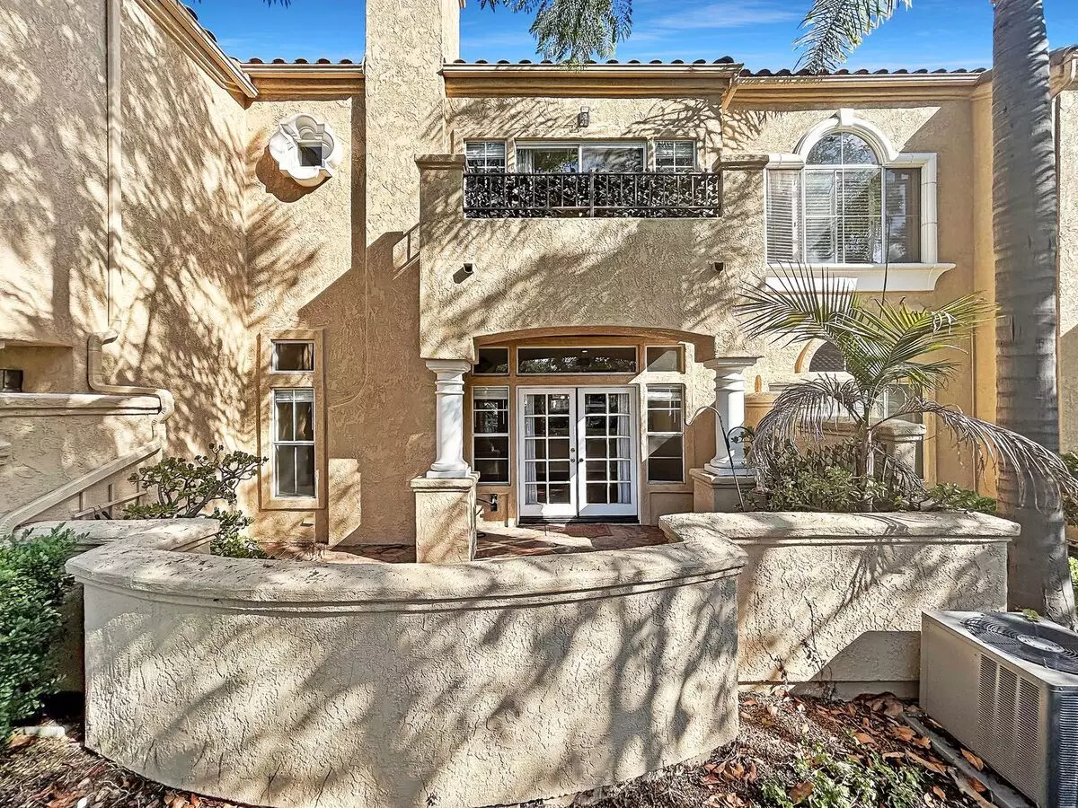 11386 Camino Playa Cancun #4 House for rent in San Diego, CA