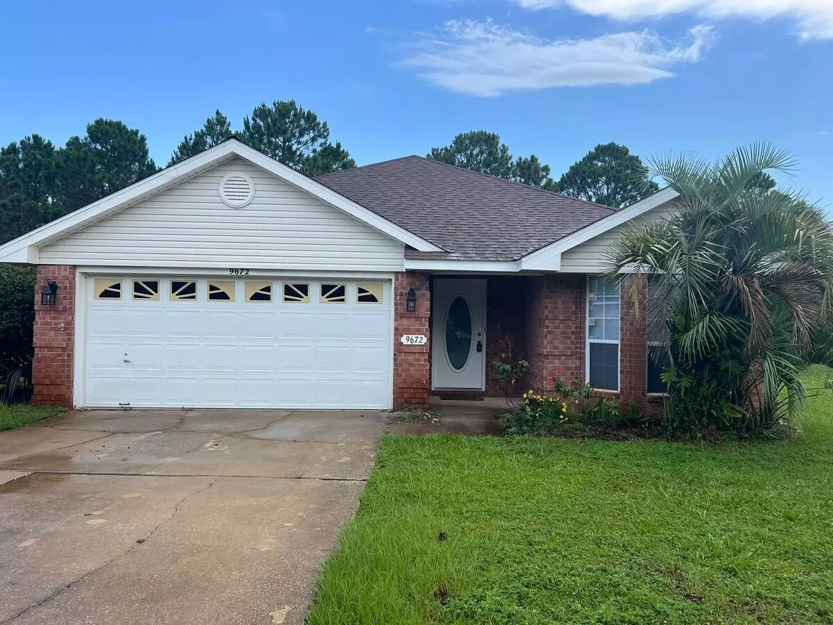 Located In The Gated Community Of Parker's Landing In Navarre! House for rent in Navarre, FL