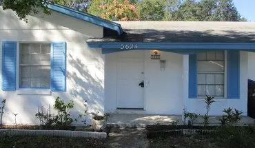 3 of 37 Lovely 3bd/1.5ba Pool Home In Orlando With Large Backyard! House for rent in Orlando, FL