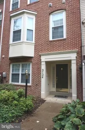 Beautiful Townhouse In Washingtonian Center Apartment for rent in Gaithersburg, MD
