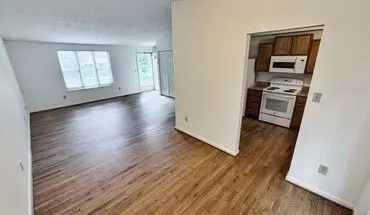 4 of 24 Charming 3bd/2ba Home In Prime Roswell Location – Walk To Downtown! House for rent in Roswell, GA