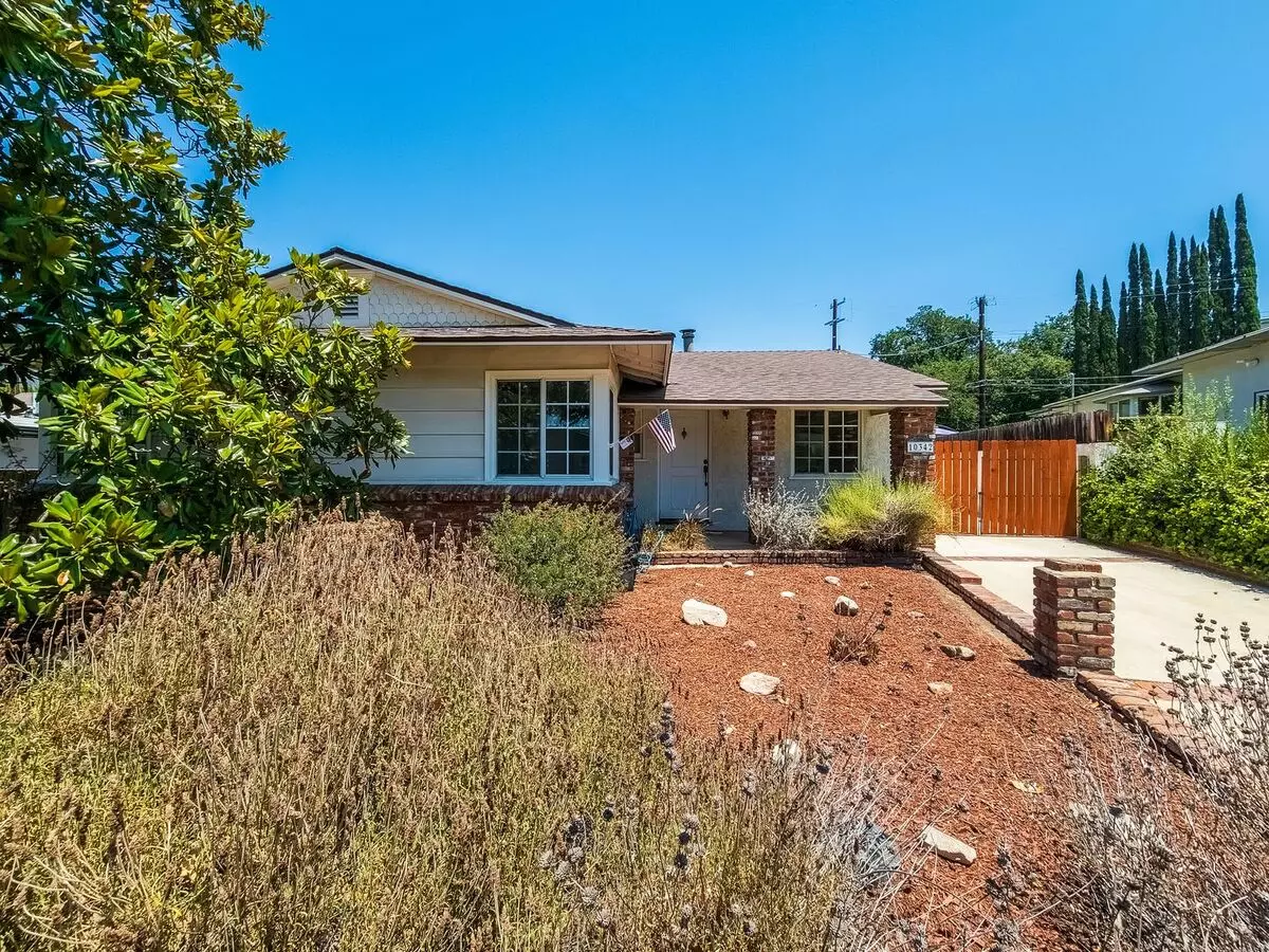 Stunning 3bd/2ba Located In Beautiful Sunland, Ca! House for rent in Sunland, CA