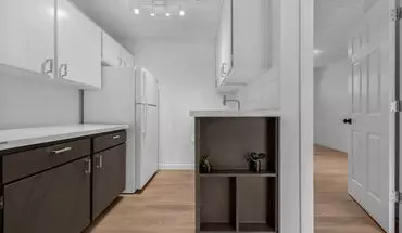 2 of 9 Gilmore Apts Apartment for rent in Seattle, WA