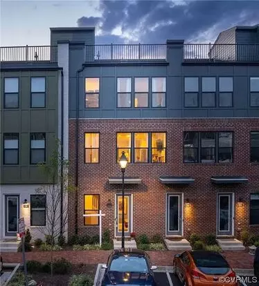 Rare Riverside, Stunning 2 Bedroom Townhome In Rocketts Landing Available May 5th! Apartment for rent in Henrico, VA