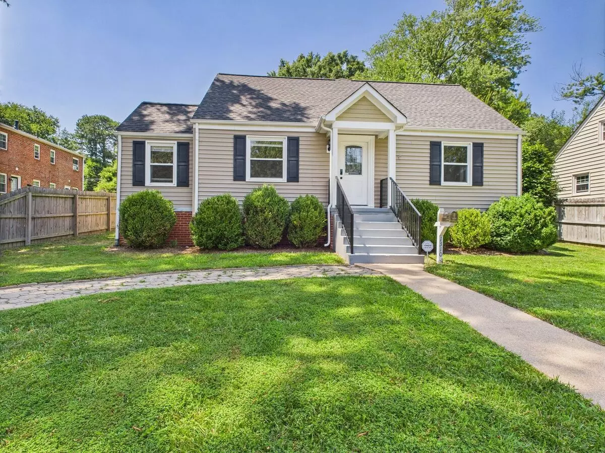Location, Location, Location - Wonderful 5 Bedroom Home In Near West End Available July 18th! House for rent in Richmond, VA