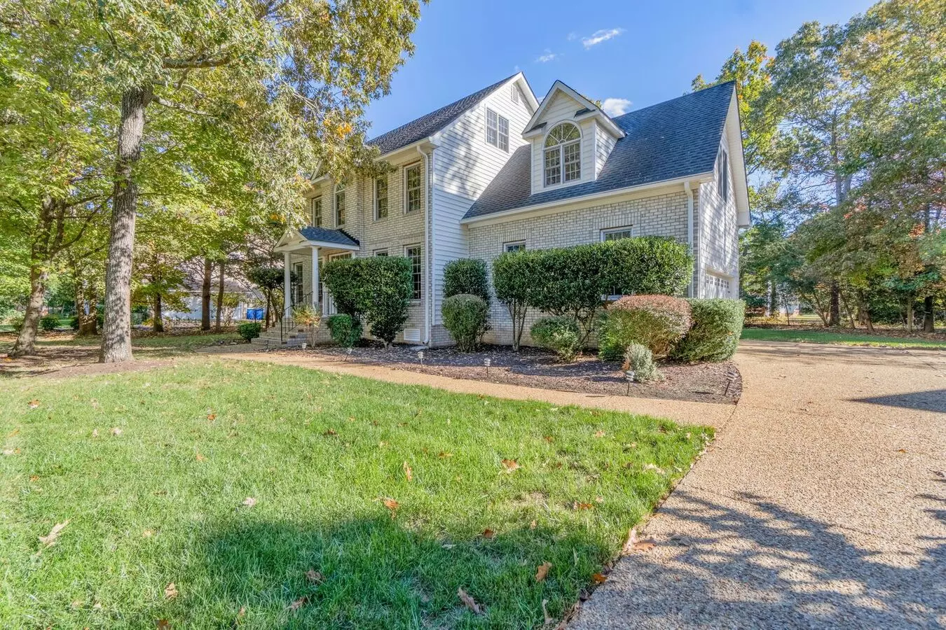 Stunning 4-bedroom Home In Chester Available August 12th! House for rent in Chester, VA