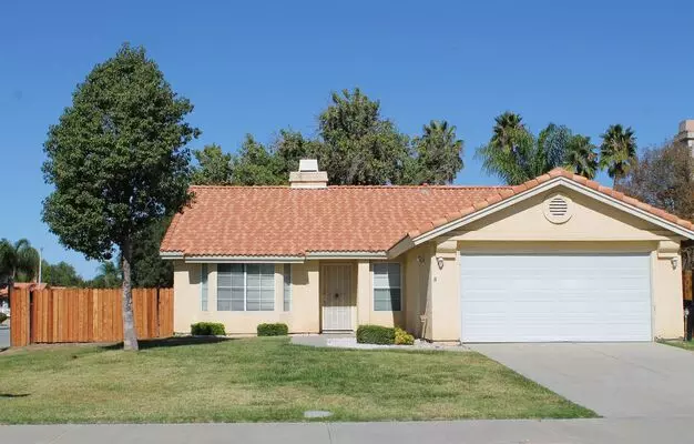 4 Bedroom Family Special With Rv Storage On Site! Apartment for rent in Hemet, CA