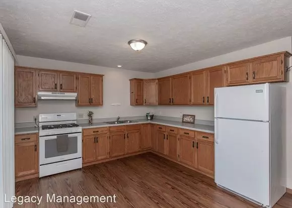 Pius Lane Apartments Apartment for rent in Bettendorf, IA Pius Lane Apartments Apartment for rent in Bettendorf, IA