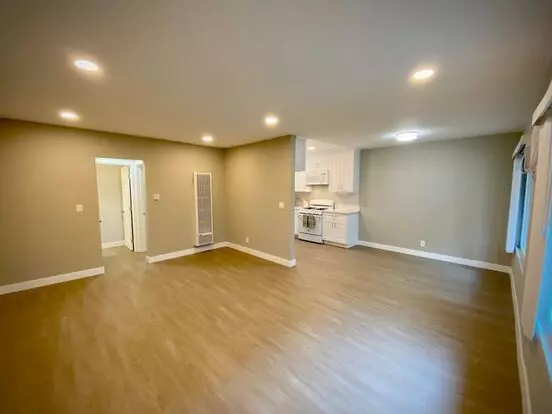 Acacia Apartment for rent in Glendale, CA Acacia Apartment for rent in Glendale, CA