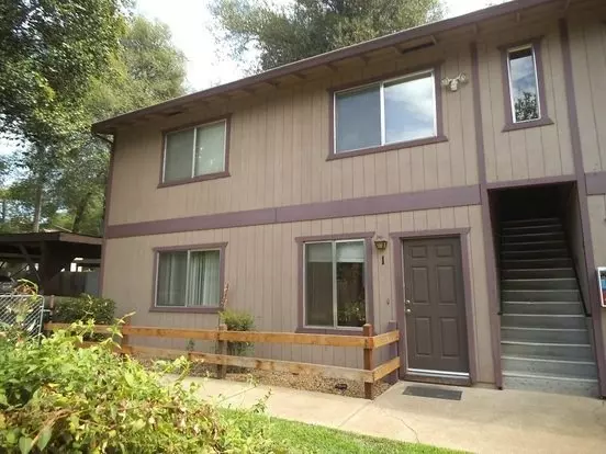 1124 Layton Rd Apartment for rent in Redding, CA