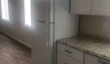 4 of 12 1397 E Cypress Ave Apartment for rent in Redding, CA