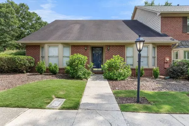 ✨just Listed For Lease In Hoover!✨ Apartment for rent in Hoover, AL