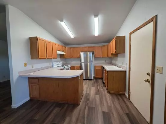 00141/00142 Apartment for rent in Springfield, OR