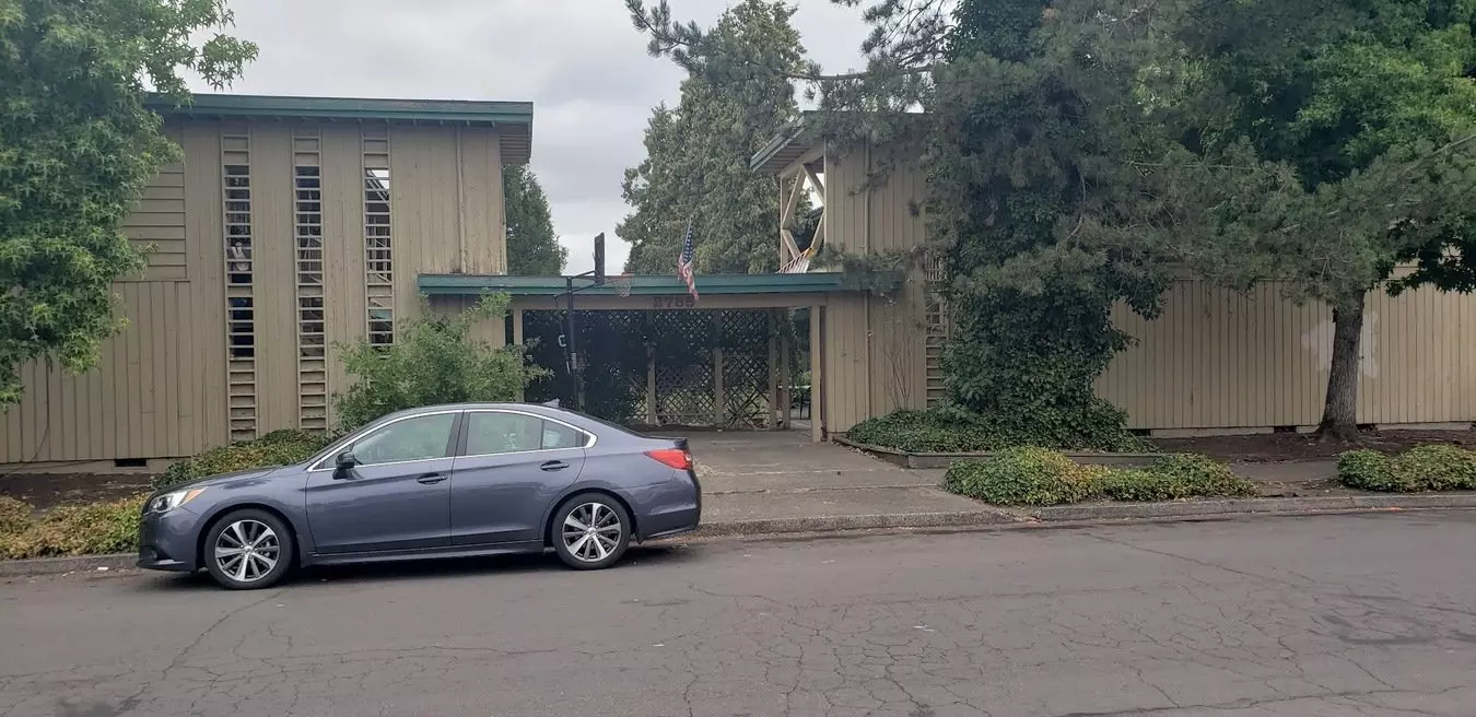10670 Apartment for rent in Eugene, OR