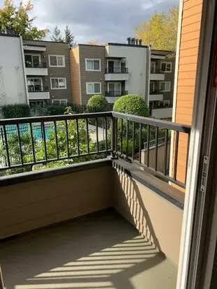 Mira Condominiums - Kirkland Apartment for rent in Kirkland, WA Mira Condominiums - Kirkland Apartment for rent in Kirkland, WA