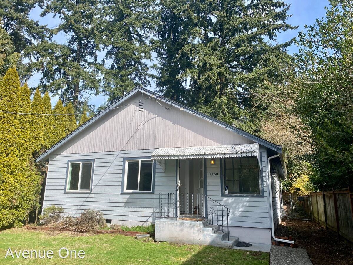11330 Goodwin Way Seattle, WA House for Rent Rentable