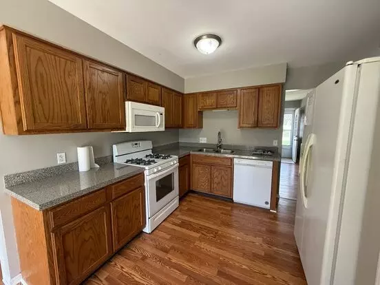 538 56th St SE Apartment for rent in Kentwood, MI