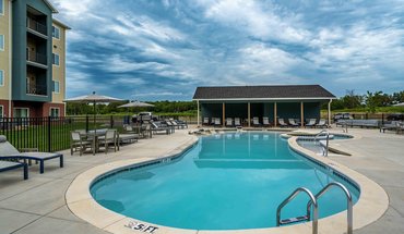 Crescent Falls Apartment for rent in Joplin, MO