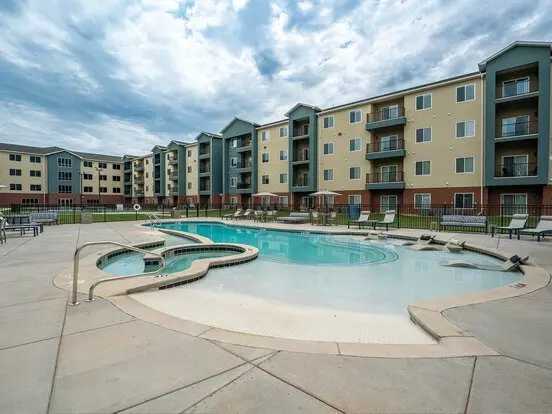 Crescent Falls Apartment for rent in Joplin, MO