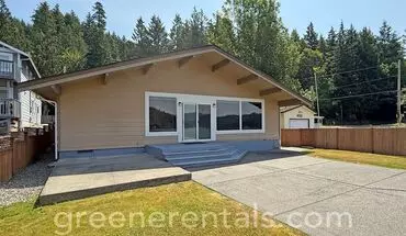 2 of 27 Waterfront Rambler On Summit Lake House for rent in Olympia, WA