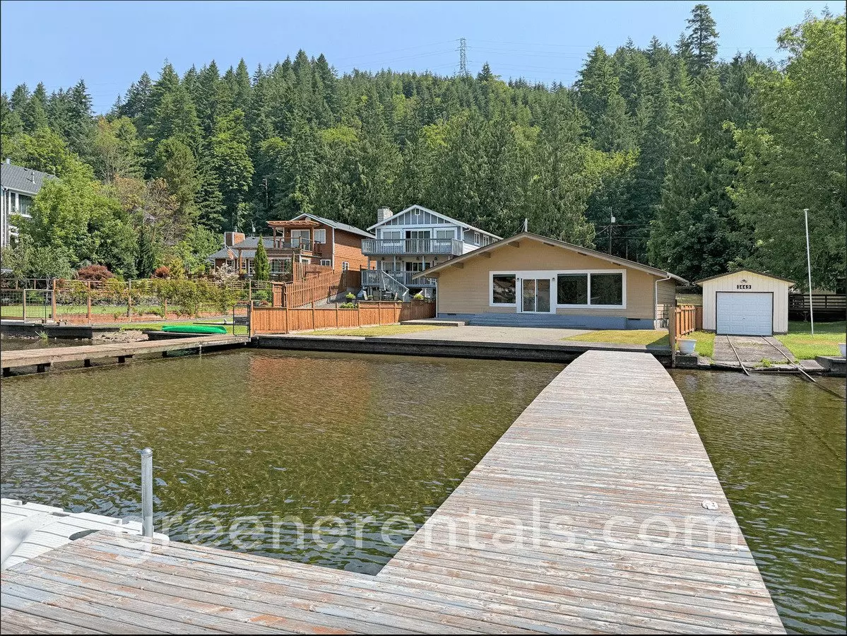 Waterfront Rambler On Summit Lake House for rent in Olympia, WA