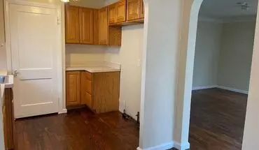 5 of 10 18914 ELKHART House for rent in Harper Woods, MI
