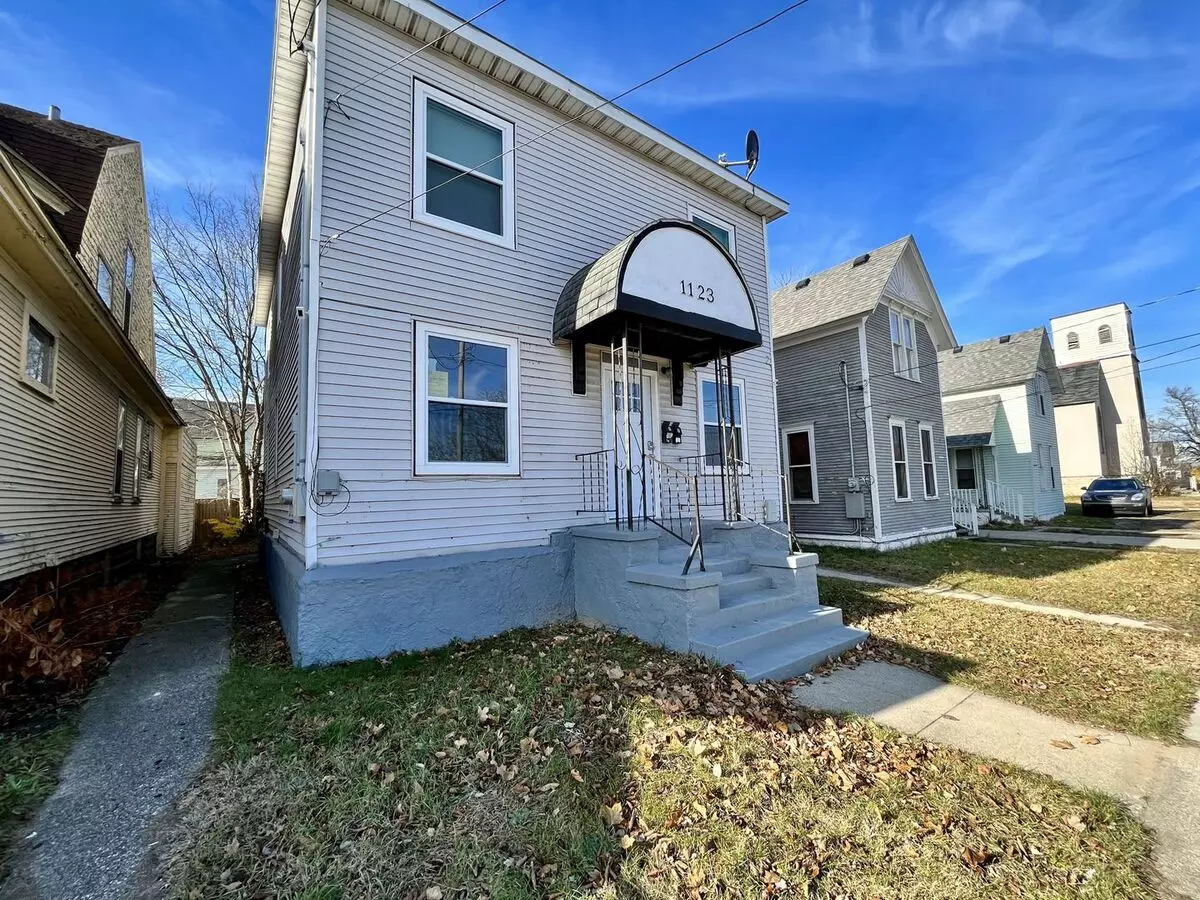 Pine 1123 Apartment for rent in Muskegon, MI