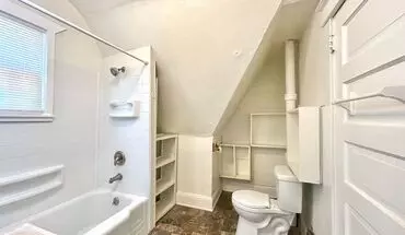 5 of 19 Crozier 2550 Apartment for rent in Muskegon, MI