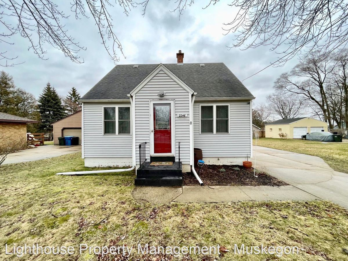 2246 Kinsey St Muskegon, MI House for Rent Rentable