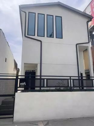 10919 &amp; 10919.5 Apartment for rent in Los Angeles, CA