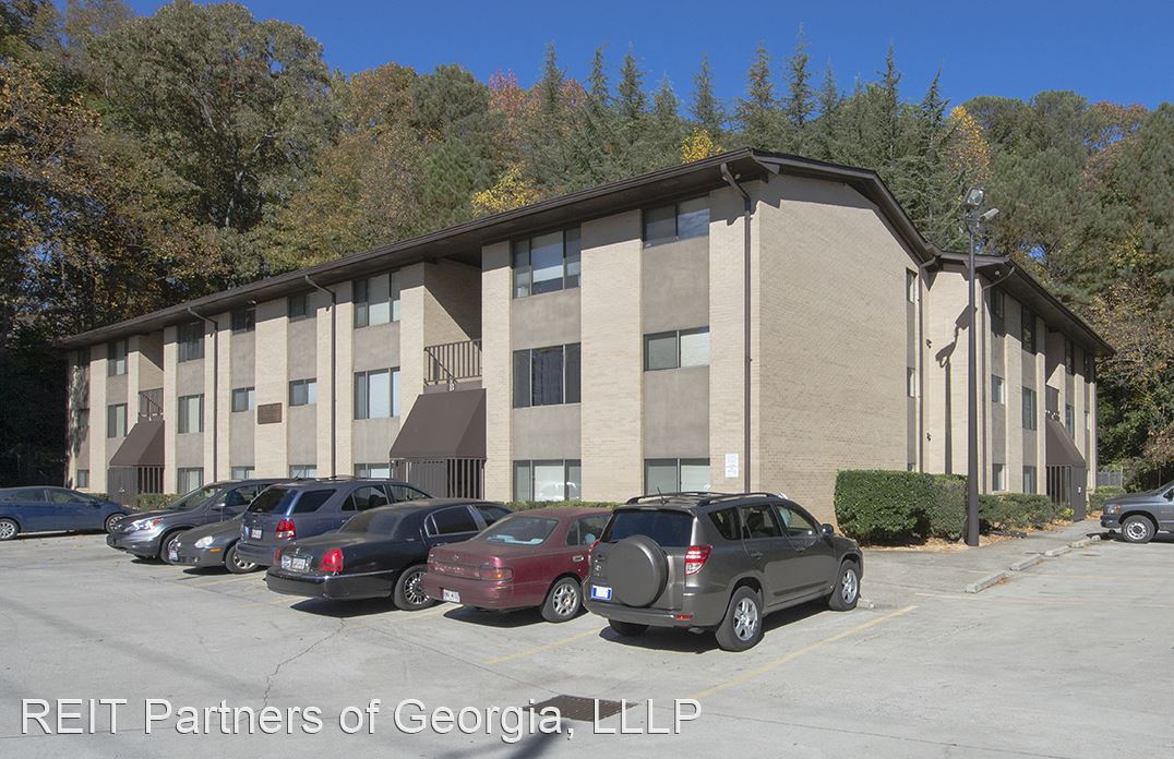 Windwood Apartment for rent in Brookhaven, GA