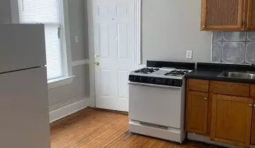 5 of 9 2252 S Whipple St Apartment for rent in Chicago, IL