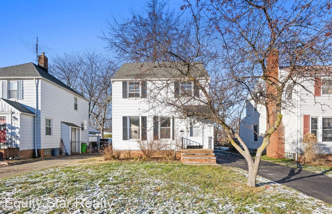 304 E 248 St Euclid, OH House for Rent Rentable