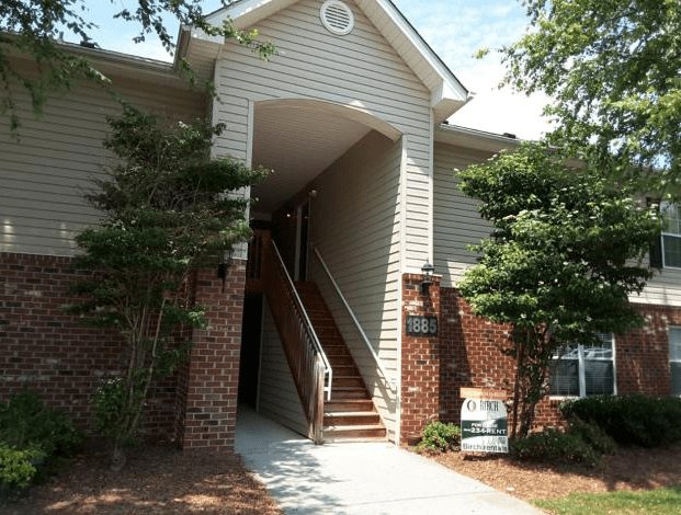 1885 Crest Hollow Drive Apartment for rent in Winstonsalem, NC