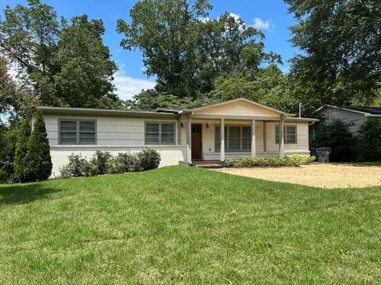 3228 Ridgely Court (cahaba Heights/vestavia Hills) Apartment for rent in Vestavia Hills, AL