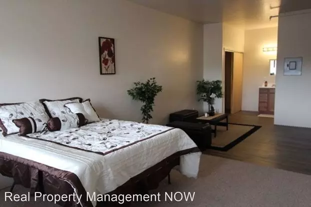 Updated Unit Close To Cmu! Live Without Roommates At An Affordable Price! Apartment for rent in Grand Junction, CO