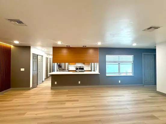 2bd 2Bath Newly Remodeled Townhouse - Available Now! Apartment for rent in Leesburg, FL